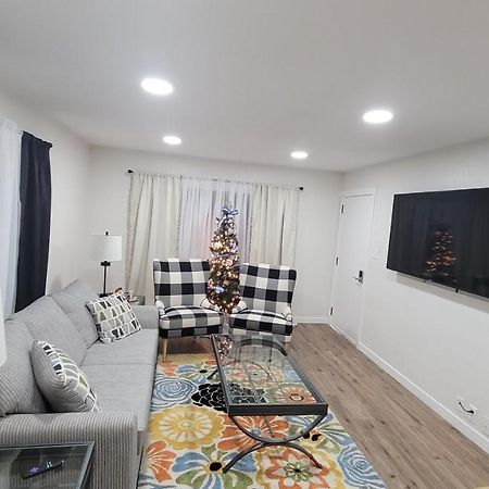 Gorgeous Pet Friendly 5 Bedroom Executive Home オグデン エクステリア 写真